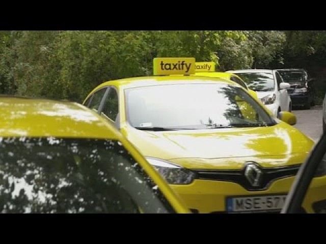 Taxi