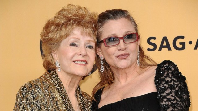 Debbie Reynolds és Carrie Fisher