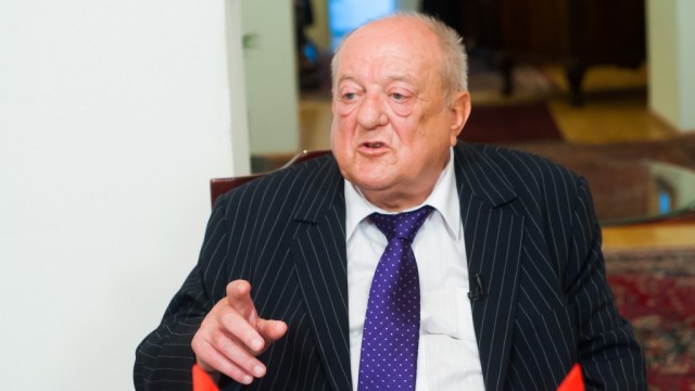 Klapka György