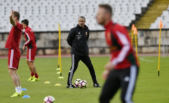 Bernd Strock az edzésen, Portugáliában