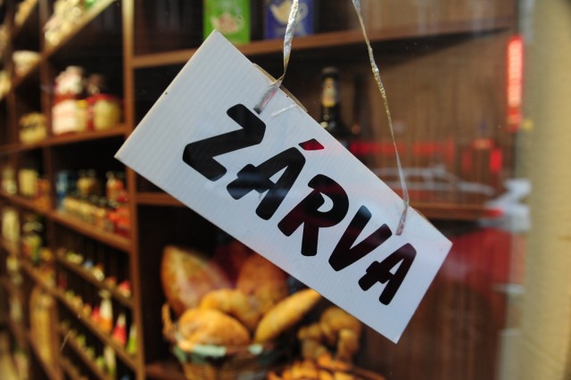 Zárva tartó bolt