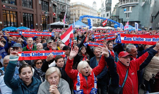 Az Osztrák Szabadságpárt támogatói Bécsben