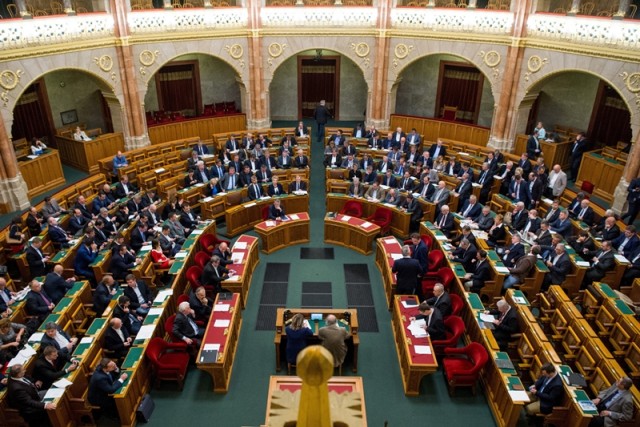 Ha egy százalékot sem ér el egy párt, vissza kell fizetnie az állami kampánytámogatást