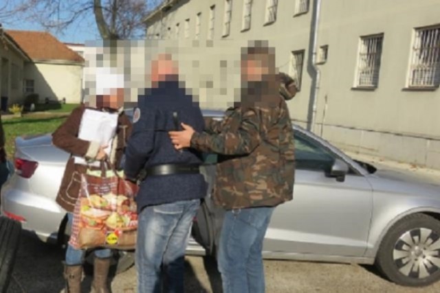 Őrizetben az olasz vadász