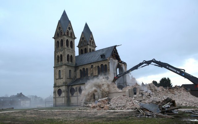 Immerath templomának lerombolása