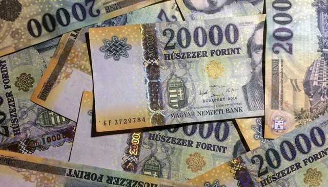 Sokan hagyják veszni a 82 800 forintnyi adókedvezményt