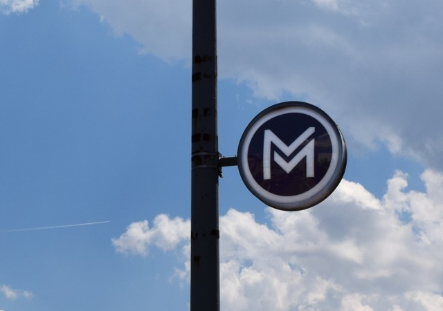 Metró