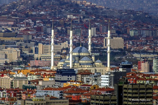 Washington szankciókkal sújtotta a török belügyminisztert és az igazságügyi tárca vezetőjét, Ankara azonnali válaszlépésekkel fenyeget