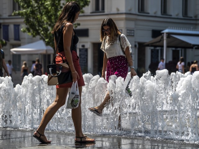 Hőség - Budapesten másodfokú figyelmeztetés van érvényben