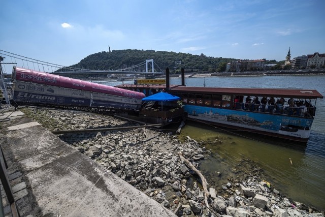 Hőség - Budapesten másodfokú figyelmeztetés van érvényben