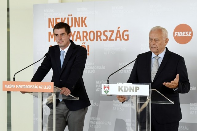 A Fidesz-KDNP frakciószövetség kihelyezett ülése Velencén