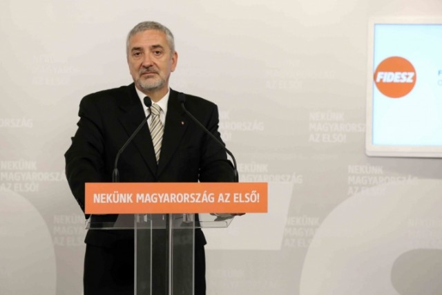 Halász János, a Fidesz-frakció szóvivője