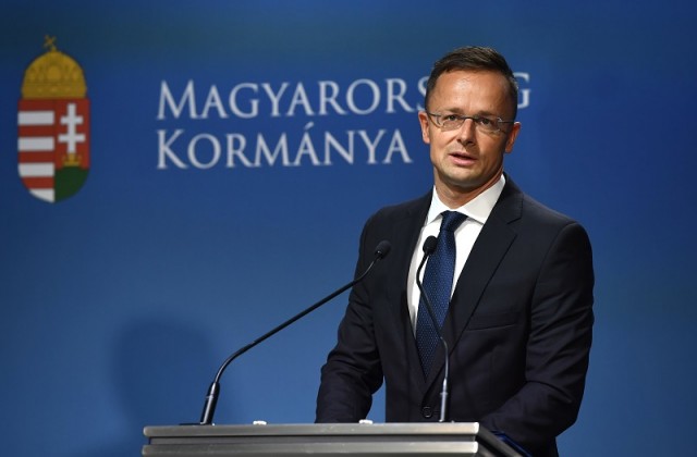 Szijjártó Péter sajtótájékoztatója