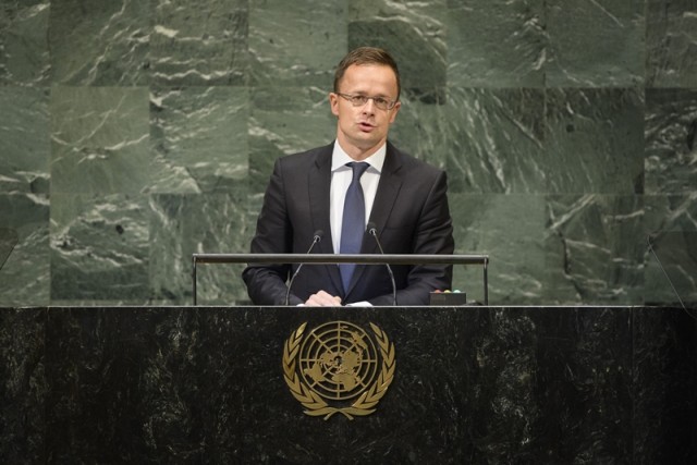 A Külgazdasági és Külügyminisztérium (KKM) által közreadott képen Szijjártó Péter külgazdasági és külügyminiszter felszólal az ENSZ-közgyűlés New Yorkban zajló, csúcsszintű ülésszakán 2018. szeptember 28-án. MTI Fotó: ENSZ Photo / Loey Felipe
