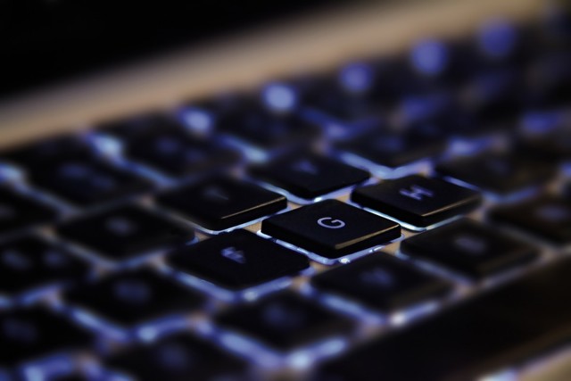 Uniós bíróság: felelős a jogsértésért az internetkapcsolat tulajdonosa