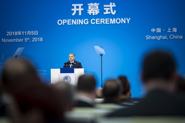 Orbán Viktor Sanghajban