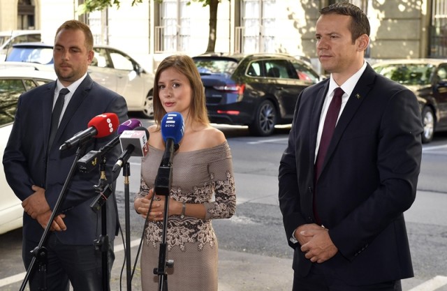 Dócs Dávid, Dúró Dóra és Toroczkai László