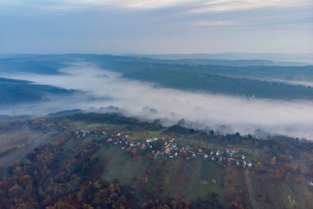 Hajnali köd a Zala megyei Nagybakónaknál 2018. november 3-án. MTI/Varga György