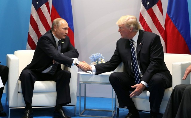 Donald Trump és Vlagyimir Putyin