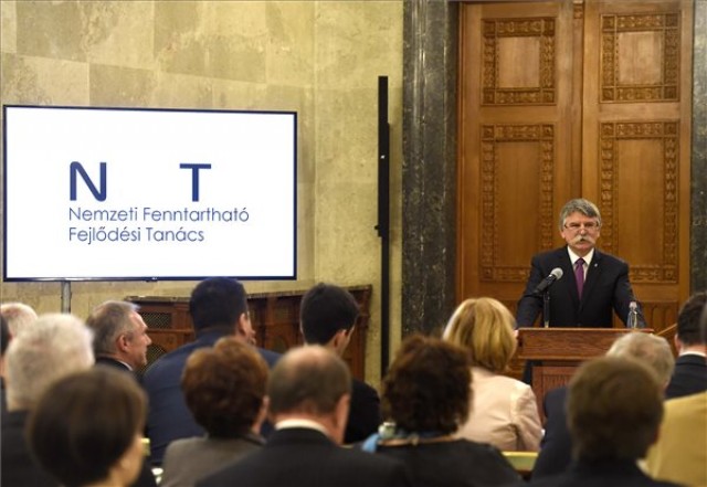 Tízéves a Nemzeti Fenntartható Fejlődési Tanács - ünnepi ülés az Országházban