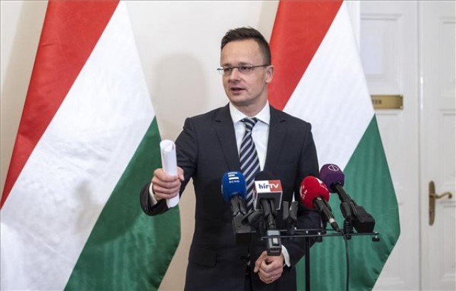 Szijjártó Péter külgazdasági évértékelő sajtótájékoztatója