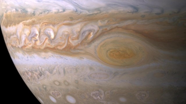 A Jupiter Nagy Vörös Foltja